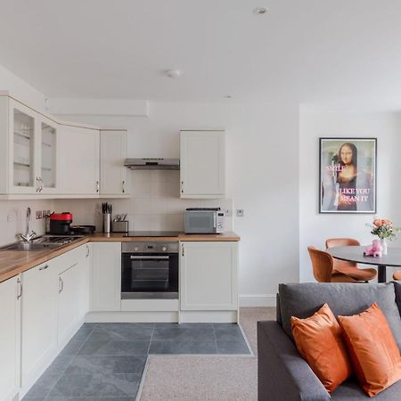 The Sensual Breeze - Fitzrovia Apartment London Exterior photo