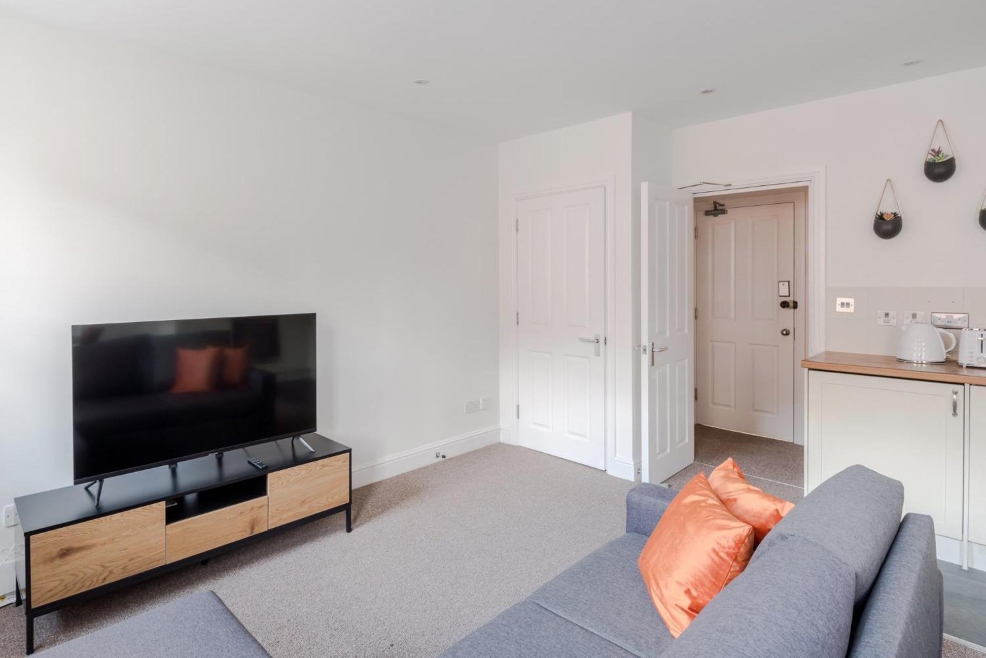 The Sensual Breeze - Fitzrovia Apartment London Exterior photo