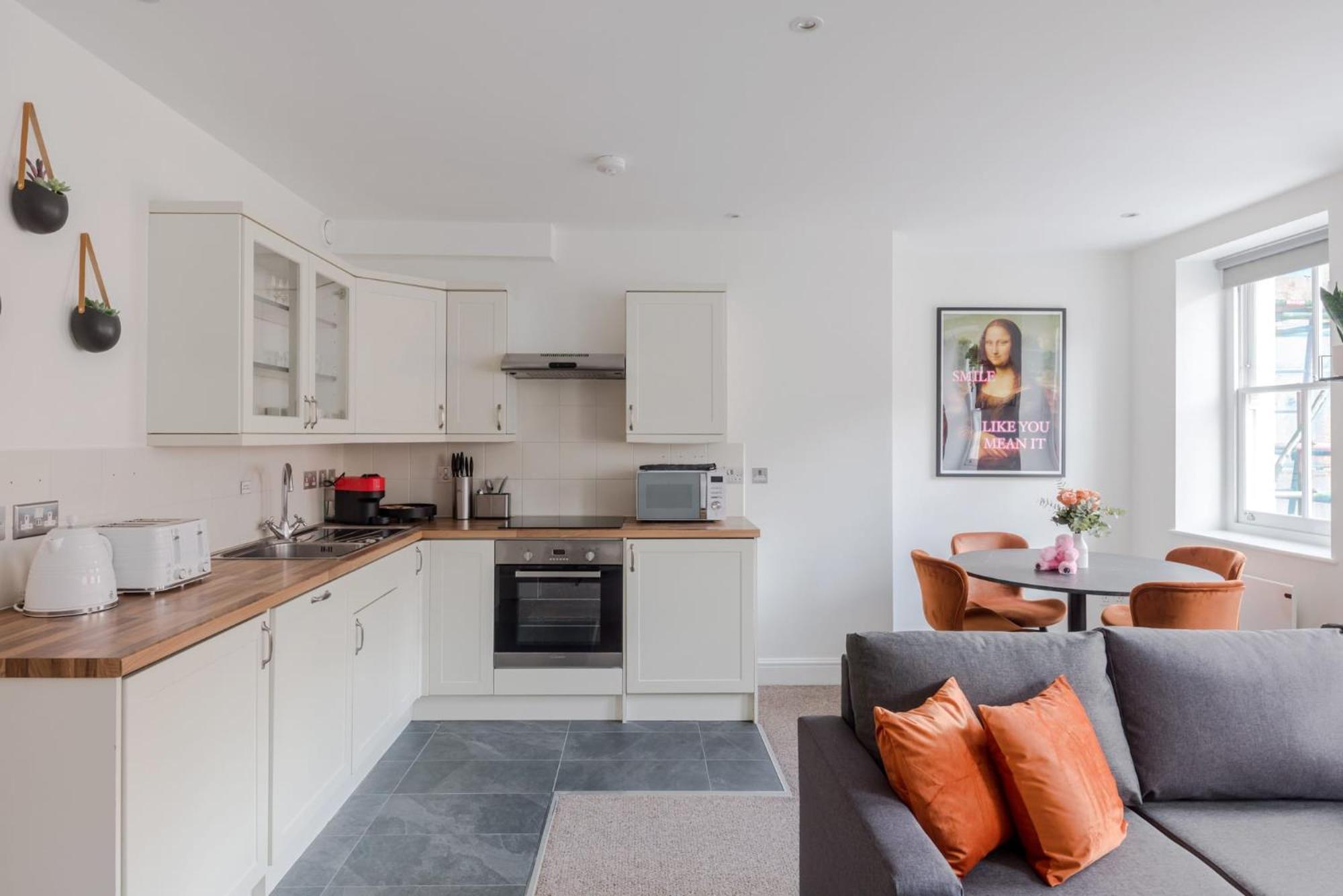 The Sensual Breeze - Fitzrovia Apartment London Exterior photo